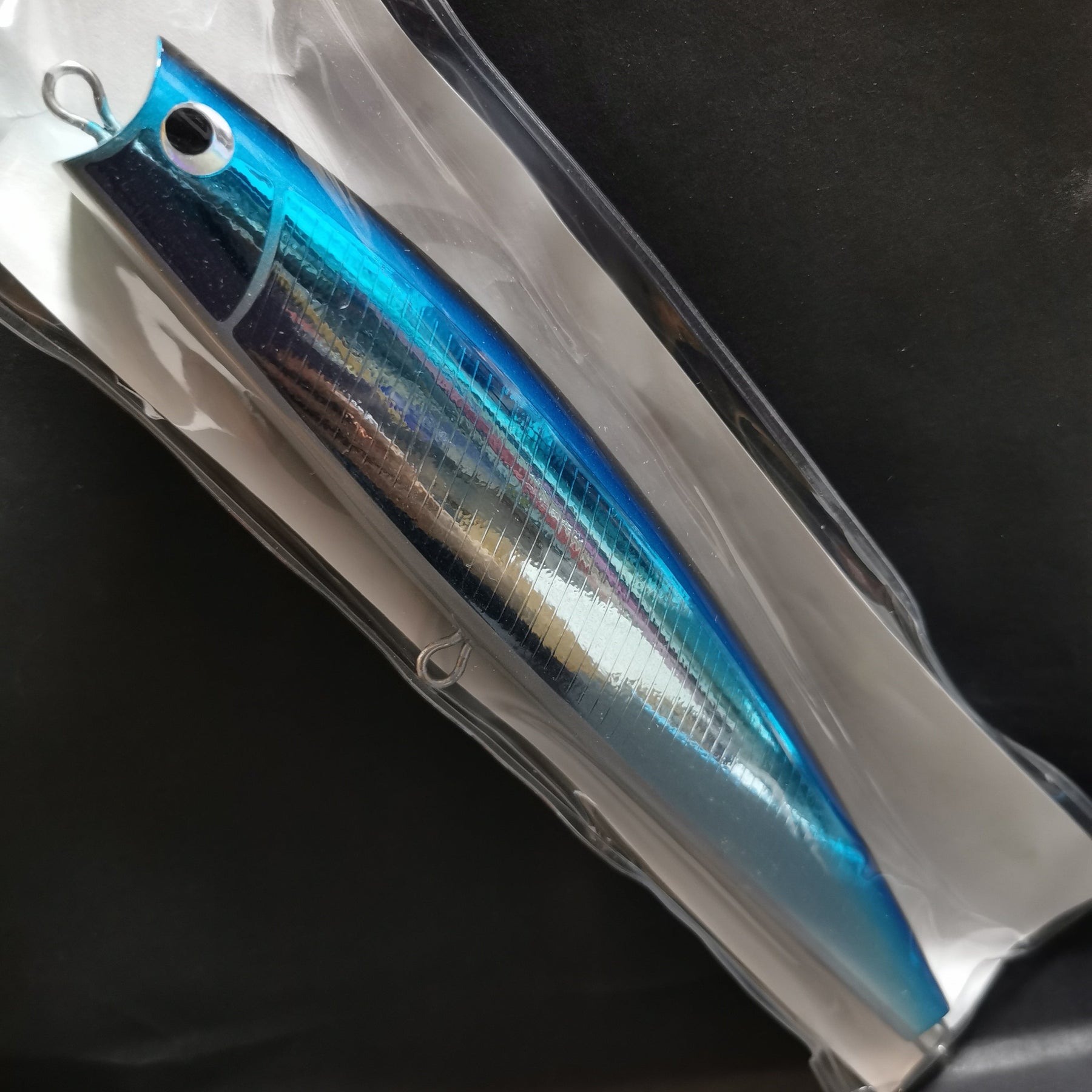 Fish Trippers Village ESPUMA 245 Ver. TUNA