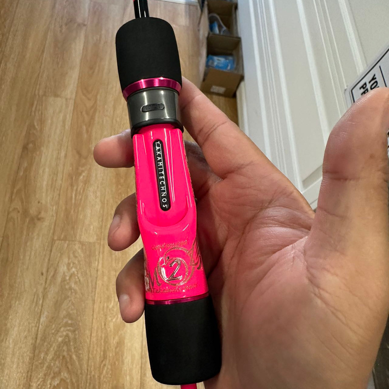Takamitechnos 23MOZ 622LM - Flourescent Pink Custom