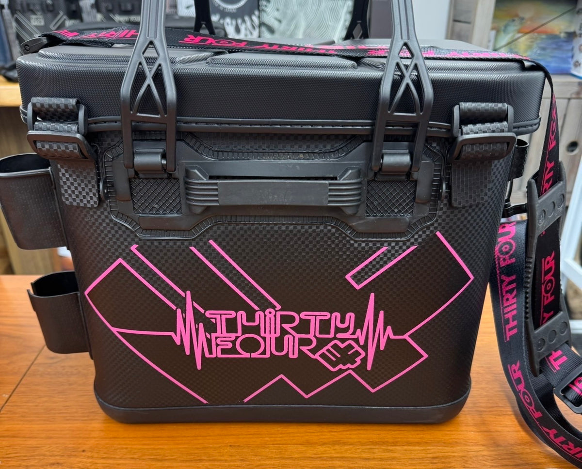 THIRTY34FOUR MS Bakkan Set (Circle Member Limited)