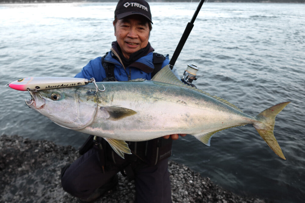 TRUTH JAPAN Spinning Rod BlackDimension 103MH