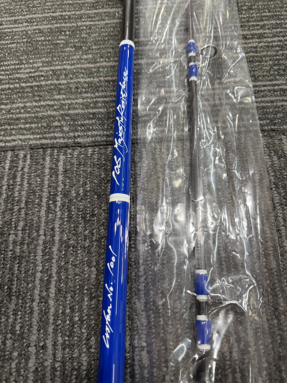TRUTH JAPAN Spinning Rod BlackDimension 106 Custom Rod - Blue & White