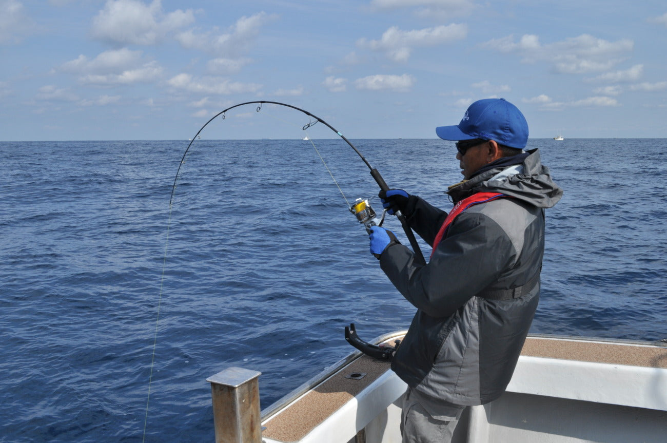 TRUTH JAPAN Trick Star 624 (Jiging Spinning Model for Yellowtail)