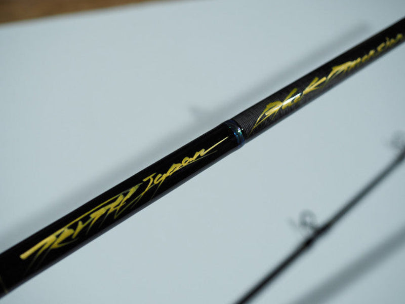 TRUTH JAPAN Spinning Rod BlackDimension 106 Custom Rod - Black&Gold/Abalone