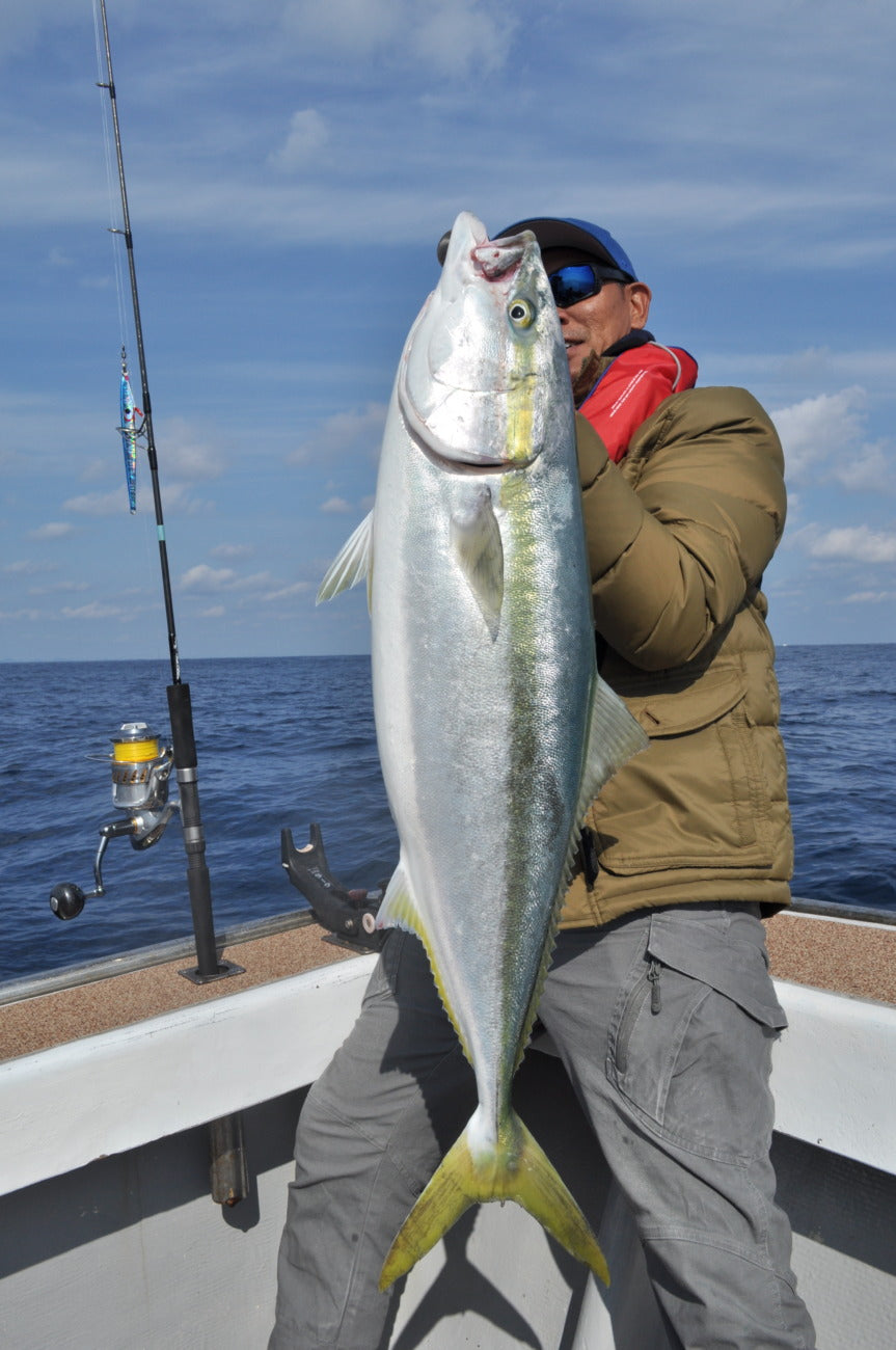TRUTH JAPAN Trick Star 624 (Jiging Spinning Model for Yellowtail)